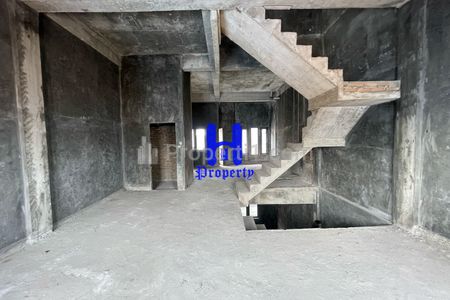 Dijual Rumah 2,5 Tingkat di Komplek Pandan Hijau Residence - Medan