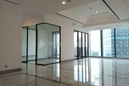 Disewakan Apartment Mewah The Langham Residence Tipe Grand 3+1 BR Unfurnished - Strategic and Prime Location in South Jakarta
