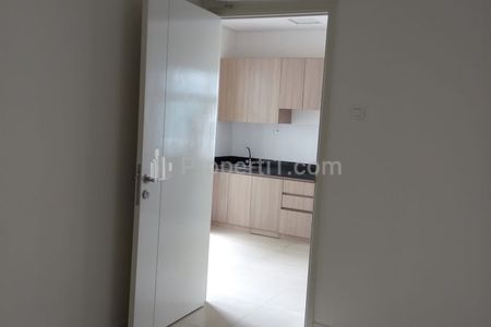 Disewakan Apartemen Madison Park Dekat Mall Central Park, Taman Anggrek, APL Tower - 2 BR Unfurnished + AC