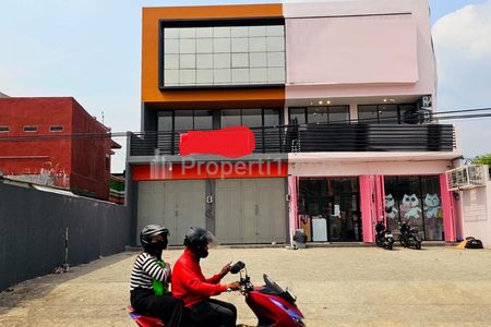 Dijual 2 Unit Ruko Baru Komersil di Area Karang Tengah, Kota Tangerang, Banten