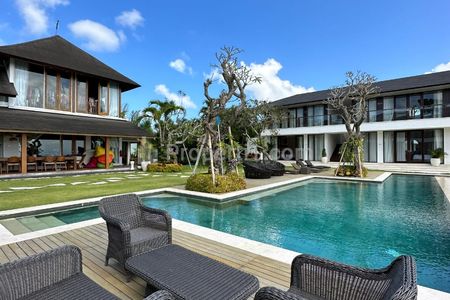 For Sale Villa at Pecatu Hills with Direct View to The Sea - 14 Bedrooms Furnished - Located in Badung, Bali