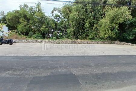 Jual Tanah Strategis Pinggir Jalan Raya Sambiroto Purwomartani Yogyakarta