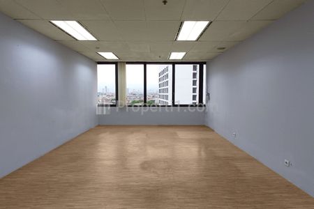 Disewakan Ruang Kantor di Pusat Kota Surabaya 66m² Ready!