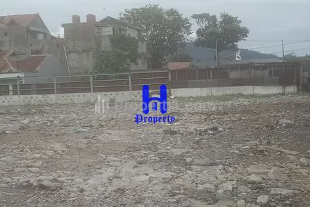 Jual Tanah Lokasi Premium di Inti Kota Jalan Simpang Haru - Padang