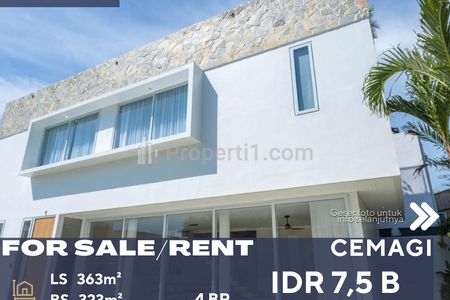 High Quality, Build and Finishing Villa with Large Pool, Spacious Garden and Ocean Views for Rent at Badung Bali
