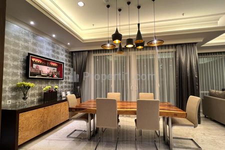 Disewakan Luxurious Apartment at Botanica Strategic Location in South Jakarta – 2+1BR Modern Furnished