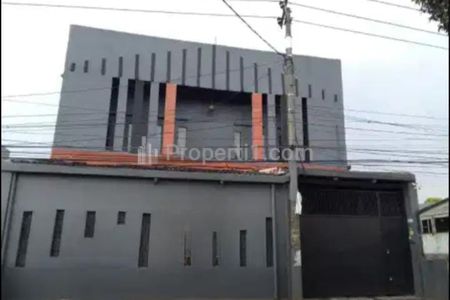 Dijual Gudang 2 Lantai di Raya Selacau, Bandung Barat