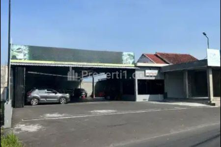 Dijual Tempat Usaha di Raya Brigjen Katamso, Sukoharjo
