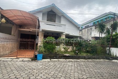 Jual Rumah Bagus Minimalis Tanah Luas Dalam Perumahan di Jl. Godean Km 3,5 Yogyakarta