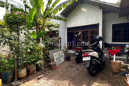 Rumah Dijual Hitung Tanah di Lubang Buaya, Cipayung, Jakarta Timur