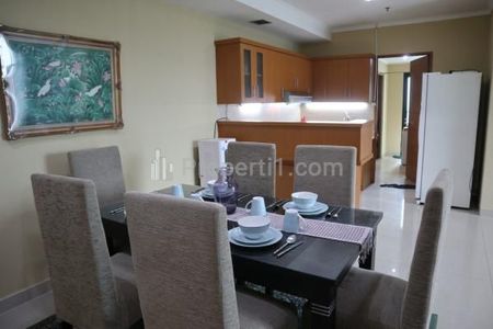 Sewa Apartemen Hamptons Park Jakarta Selatan Type 3 Bedroom Full Furnished