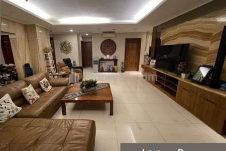 Jual Apartemen Penthouse Bellagio Residence Kuningan Jakarta Selatan - 4+2 Kamar Tidur Semi Furnished