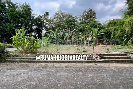 Dijual Tanah Murah Strategis Dalam Perumahan Elite di Jl. Kaliurang Km 8,5 Yogyakarta Dekat UGM, UII