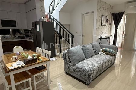 Jual Rumah Strategis 2 Lantai di Tangerang City - Cluster Beverly Hills