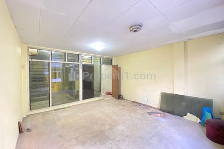 Dijual Ruko Luas di Ruko Hayam Wuruk 4, Kebon Kelapa, Gambir, Jakarta Pusat