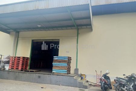 Jual Gudang Plus Kantor Lokasi Strategis Harga Nego di Harapan Baru Bekasi