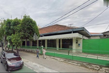 Disewakan Gedung dan Gudang Luas 1 Lantai 520m2 X Showroom di Area Mampang, Jakarta Selatan