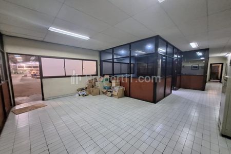 Dijual Pabrik Buku Tulis di Jalan Pulo Lentut, Pulo Gadung, Jakarta Timur