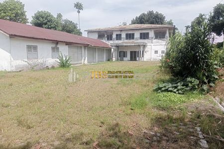 Dijual Tanah Kosong & Bangunan di Jalan Pertahanan - Patumbak, Deli Serdang
