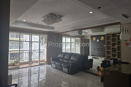 Sewa Apartemen Mediterania Lagoon Residence Kemayoran 2+1BR Semi Furnished