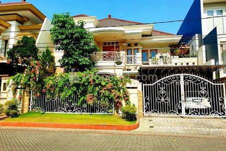 Jual Rumah Mewah Boulevard Araya 1 Surabaya Timur