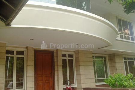 DIJUAL Rumah POSISI HOOK di Puri Indah, Jakarta Barat