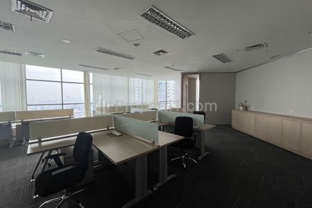 Disewakan Ruang Kantor Furnished APL Office Jakarta Barat Luas 166,7m2