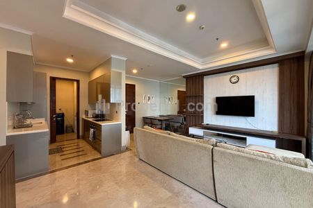 Disewakan Apartemen di District 8 Senopati 3+1 BR Good Furnished