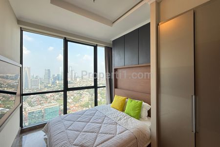 Disewakan Apartemen Full Furnished 3+1 Bedroom di District 8 Senopati