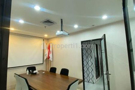 Dijual Cepat Ruang Kantor Luas 253m2 di L'Avenue Office Tower Pancoran, Jakarta Selatan