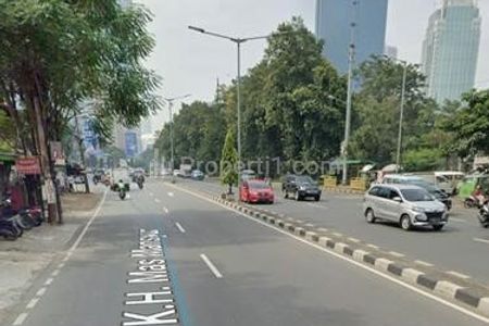 Dijual Tanah Strategis dan Komersil di JL KH Mas Mansyur