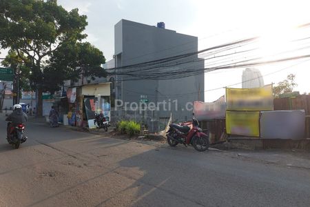Lokasi Strategis 