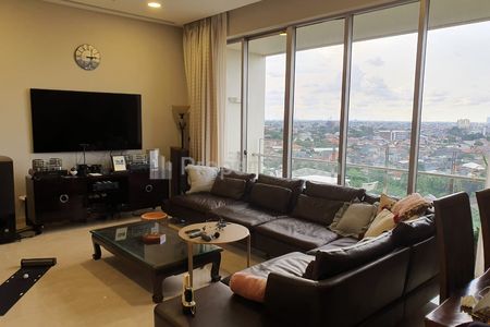 For Lease Apartment Pakubuwono Spring Type 2+1 BR Luxurious Full Furnished - Near To Gandaria City Mall