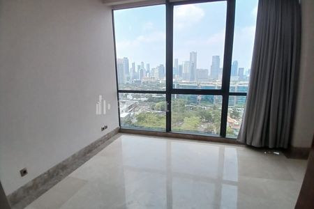Jual Apartemen District 8 SCBD Jakarta Selatan – 3+1 BR Full Furnished