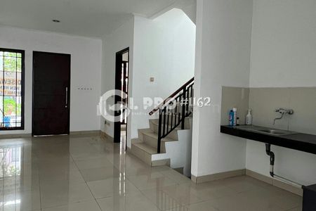 Sewa Rumah Green Lake City Tangerang di Cluster Asia 6x16 Unfurnished Siap Huni Best Price