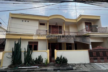 Disewakan Rumah Dalam Komplek di Duren Sawit Jakarta Timur