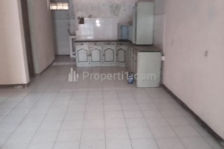 Dijual Rumah Strategis di Sarijadi Bandung