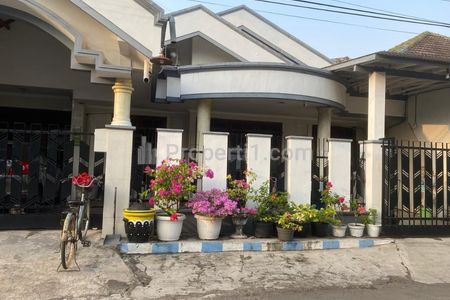 Dijual Rumah 2 Lantai di Jalan Baruk Utara, Surabaya