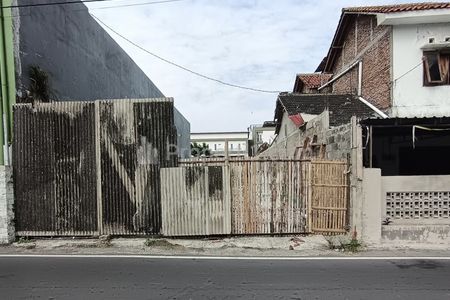 Dijual Tanah Strategis Pinggir Jalan Mancasan Condongcatur Yogyakarta Dekat FE UII, AMIKOM, UPN