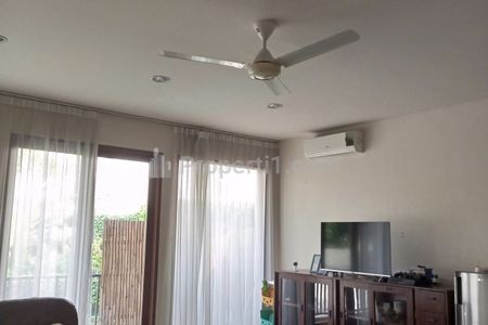 Sewa Rumah Siap Huni Murah Ada Kolam Renang di Simprug, Permata Hijau, Jakarta Selatan