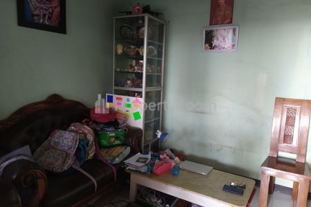 Disewakan Rumah Strategis Sarijadi Bandung