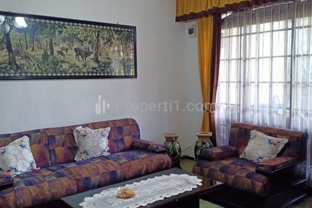 Dijual Rumah Strategis Sarijadi Bandung
