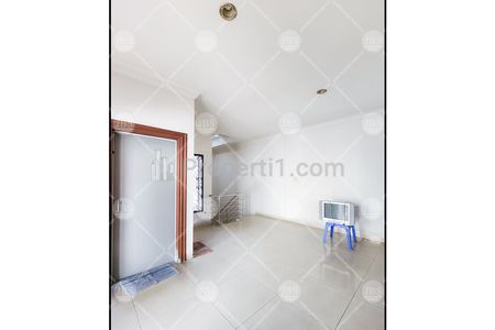 Dijual Rumah di Komplek Grand Polonia (Row Boulevard) Jalan Perhubungan Udara, Medan