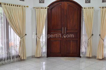 Disewakan Rumah Siap Huni Area Cipete 4+2 BR - Jakarta Selatan