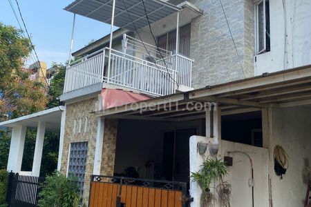 Dijual Rumah Cantik Hadap Taman di Talaga Bestari Sebelah Tol Balaraja Timur Tangerang