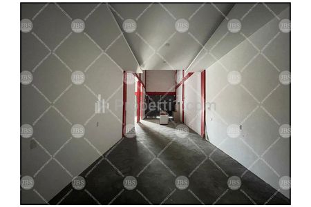 Dijual/Disewakan Ruko 3,5 Tingkat di Jalan Darussalam (Dekat Jl. Gatot Subroto) Medan