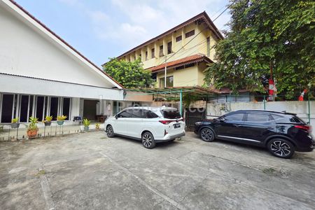 Tampak Depan