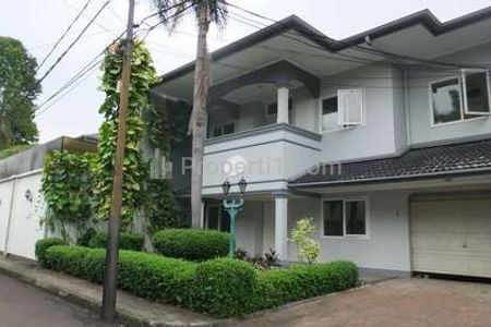 Disewakan Rumah Compound di Cipete Jakarta Selatan Dekat MRT