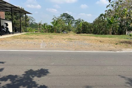 Jual Tanah 1160m² Siap Buka Usaha Tepi Jalan Raya Kerjo, Karanganyar