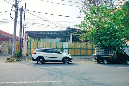 Tempat Usaha Disewakan di Raya Manyar Mulyorejo Surabaya Timur